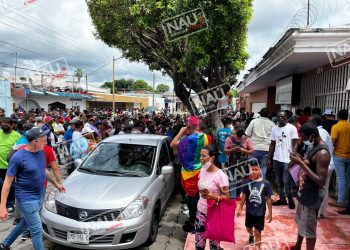 Migrantes denuncian amenazas y extorsión de activistas.