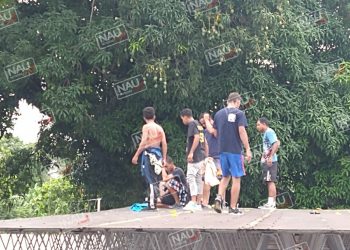 Se amotinan en la estación siglo XXI 15 migrantes venezolanos.