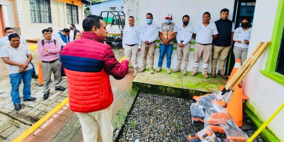 𝐀𝐲𝐮𝐧𝐭𝐚𝐦𝐢𝐞𝐧𝐭𝐨 𝐝𝐞 𝐔𝐧𝐢𝐨́𝐧 𝐉𝐮𝐚́𝐫𝐞𝐳|| 𝐄𝐧𝐭𝐫𝐞𝐠𝐚 𝐮𝐧𝐢𝐟𝐨𝐫𝐦𝐞𝐬 𝐲 𝐞𝐪𝐮𝐢𝐩𝐨 𝐚 𝐩𝐞𝐫𝐬𝐨𝐧𝐚𝐥 𝐝𝐞 𝐏𝐫𝐨𝐭𝐞𝐜𝐜𝐢𝐨́𝐧 𝐂𝐢𝐯𝐢𝐥.