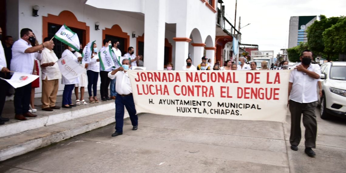 DAN BANDERAZO DE INICIO DE LA CAMPAÑA DEL SEGUNDO CICLO DE DESCACHARRIZACIÓN.