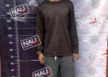 Cubano detenido por robar un celular en casa de empeño.