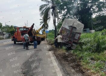 Solo daños al desprenderse caja de tráiler