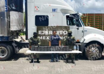 Aseguran 77 kilogramos de cocaína en Villa Comaltitlán