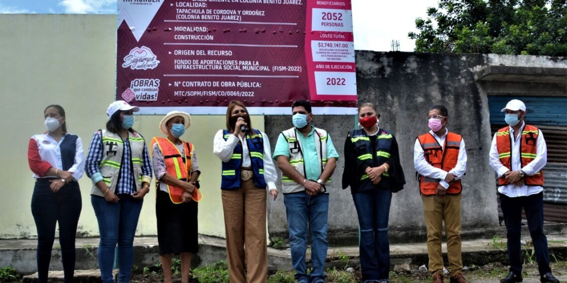 CON OBRAS INTEGRALES MEJORAN LA SALUD DE HABITANTES DE LA COLONIA BENITO JUÁREZ