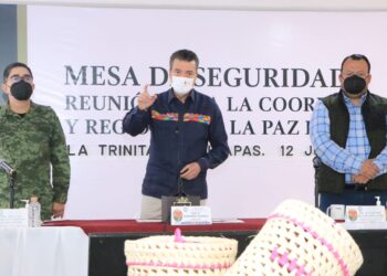 Rutilio Escandón reconoce labor de las abogadas y los abogados de Chiapas y México