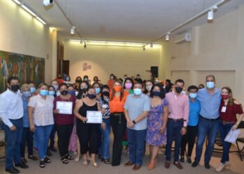 CLAUSURA ROSY URBINA CURSO EN EL MARCO DEL “DÍA DE LA SECRETARIA” EN TAPACHULA