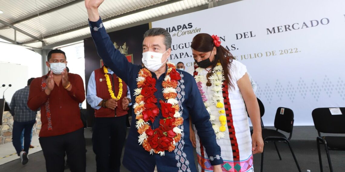 En Ixtapa, inaugura Rutilio Escandón construcción del Mercado Público Municipal