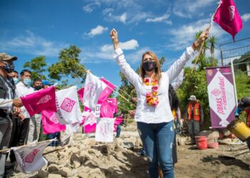 PAVENCUL BENEFICIADA CON LA CONSTRUCCIÓN DEL SISTEMA DE AGUA ENTUBADA