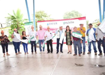 AYUNTAMIENTO DE HUIXTLA DA INICIO A LOS TRABAJOS DE DESAZOLVE CON LA MÁQUINA VACTOR EN FRACCIONAMIENTO CAÑAVERAL