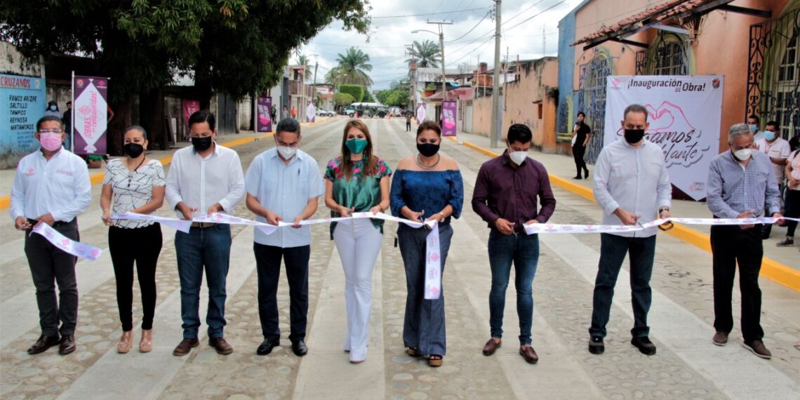 INAUGURA ROSY URBINA NUEVA OBRA DE PAVIMENTACIÓN, DRENAJE Y AGUA EN EL FRACCIONAMIENTO GUADALUPE