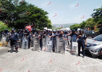 Cobro de cuota en carretera Tuxtla Gutiérrez-Chiapa de Corzo