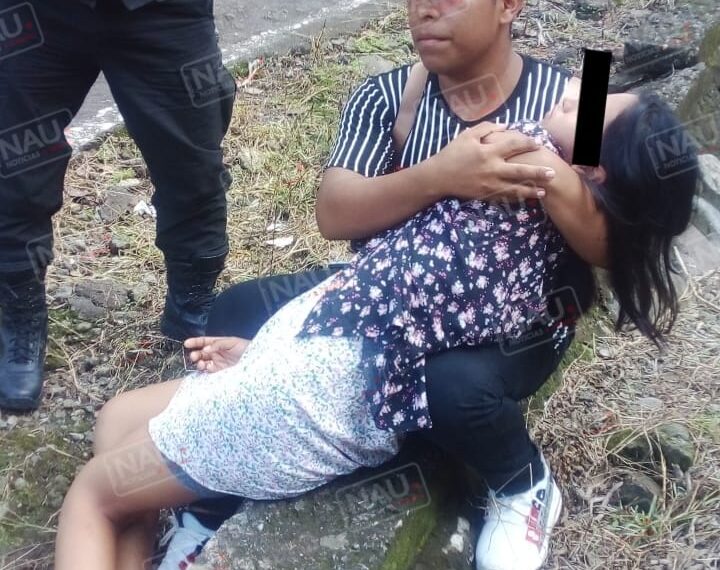 Atiende cruz roja a menor que se desmayó