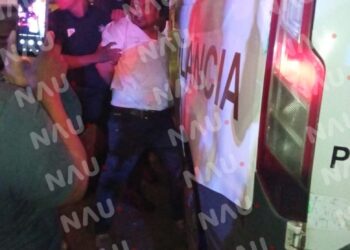 Ebrio conductor se sale de la carretera en Suchiate