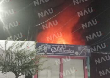 Más de 300 mil pesos en daños deja incendio de Gimnasio y bodega