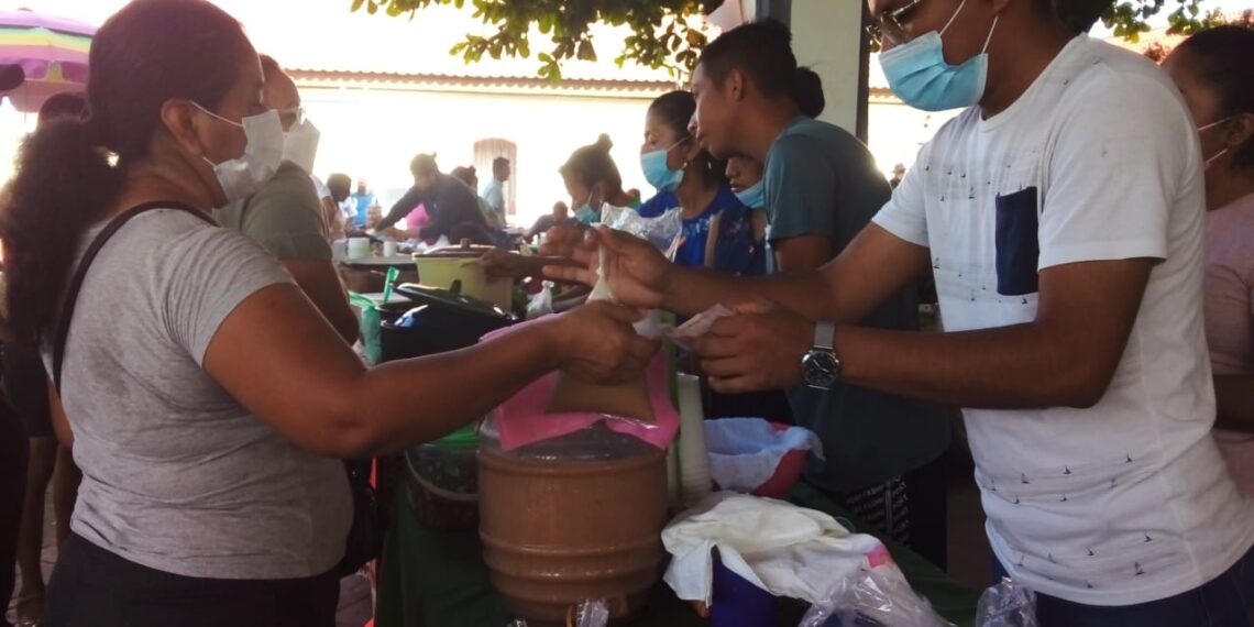Tianguis Comunitario continúa impulsando el campo y a productores locales de Tuxtla Chico