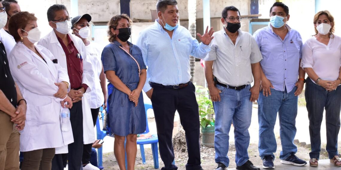 En Huixtla se instala Caravana de la Salud.