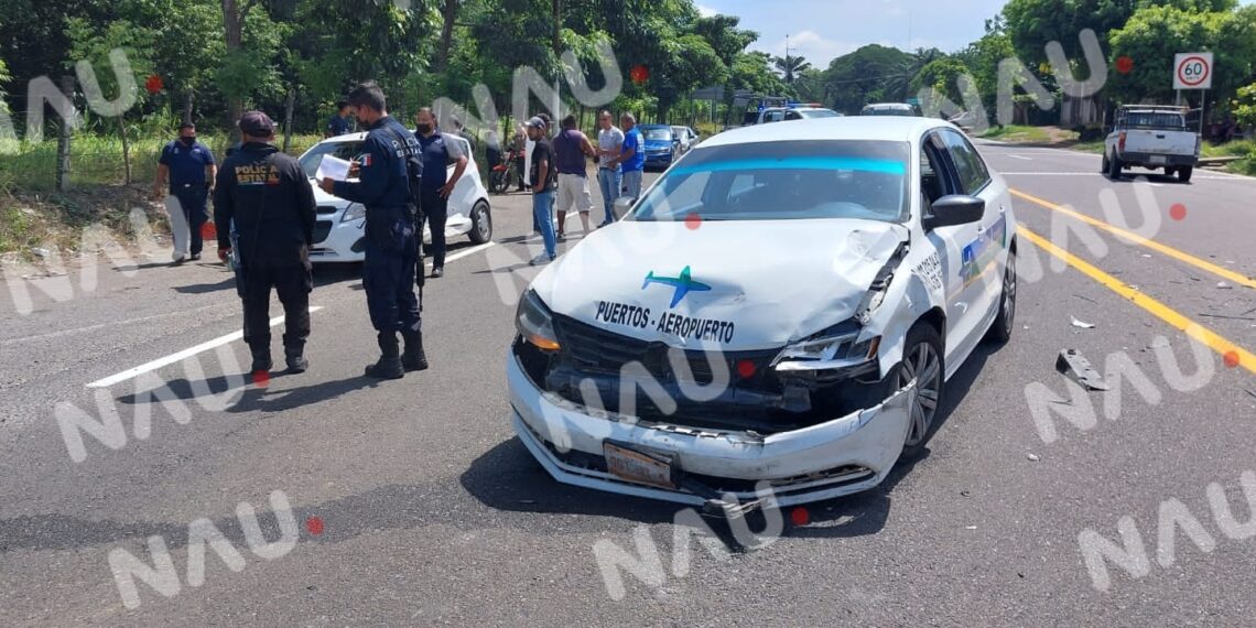Sólo daños materiales en accidente rumbo al puerto madero
