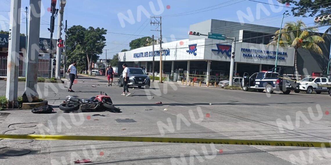 Dos sujetos intentan robar una camioneta con lujo de Violencia