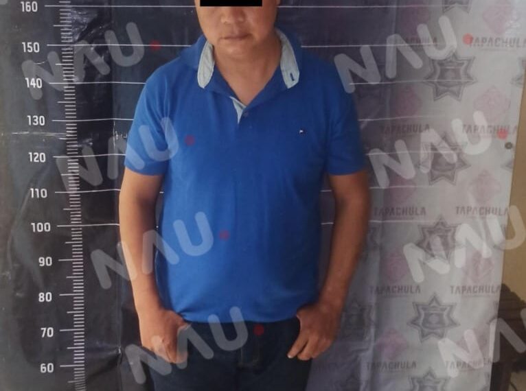 Entró a robar prendas de vestir en bodega Aurrerá