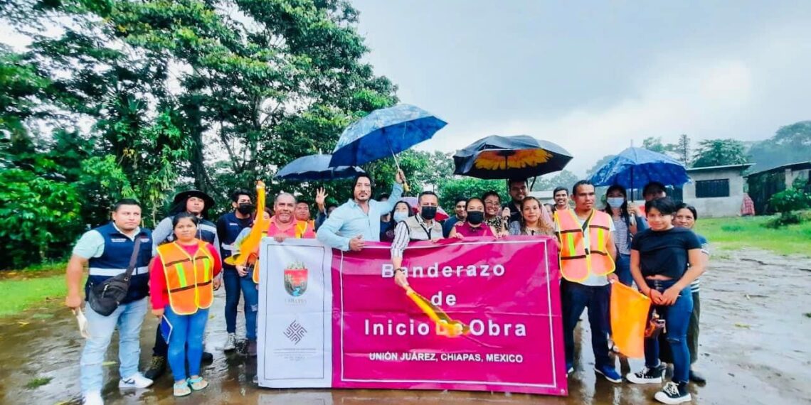 H. Ayuntamiento Municipal de Unión Juárez ||Inicia construcción de canchas de usos múltiples, en Fracc. Nueva Esperanza.