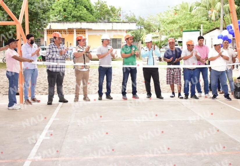 Inaugura Presidente Municipal Carlos Eduardo Salazar Gam obras, una en Colonia Torrecillas y en Cantón Las Delicias