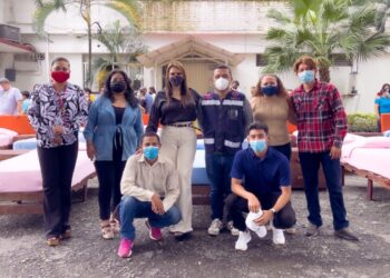 PROCURAR EL BIEN A QUIENES DIERON SUS MEJORES AÑOS POR NUESTRA VIDA ES SEGUIR EDIFICANDO UN MEJOR FUTURO: ROSY URBINA