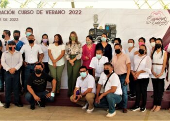 INAUGURA ROSY URBINA CURSO DE VERANO 2022