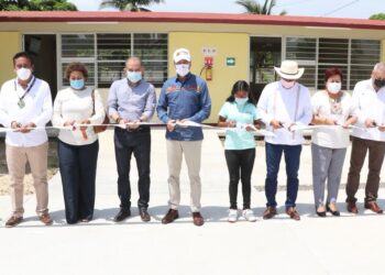 Inaugura Rutilio Escandón espacios educativos en la Telesecundaria 329 “Valentín Gómez Farías”