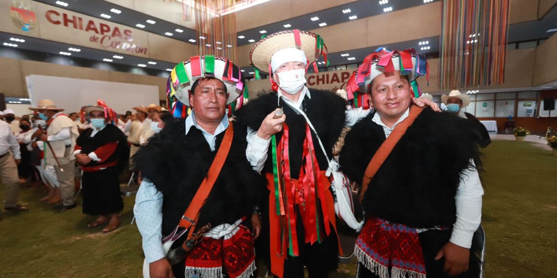 Encabeza Rutilio Escandón conmemoración del Día Internacional de los Pueblos Indígenas