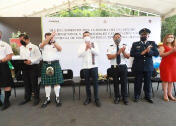 Conmemora Rutilio Escandón Día de la Bombera y el Bombero; entrega equipo y clausura taller de capacitación