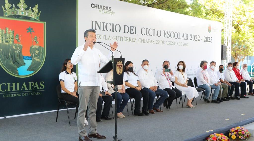 En enlace con el presidente AMLO, Rutilio Escandón realiza arranque del Ciclo Escolar 2022-2023