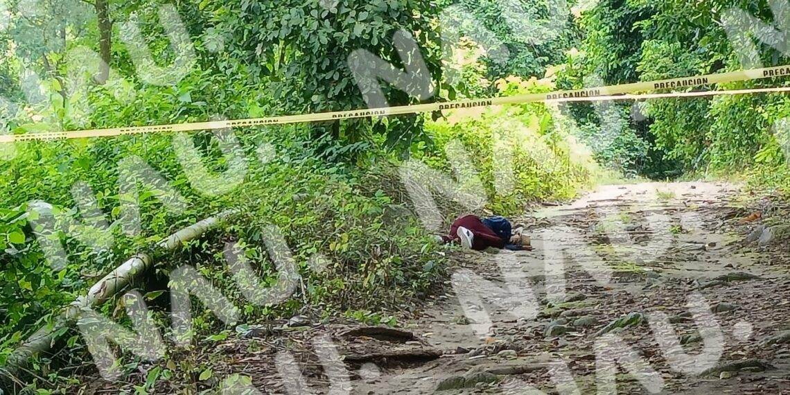 De 3 balazos asesinan a presunto barrio 18 en Mapastepec