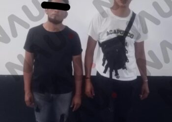 Ex militar y policía municipal activo son detenidos con dosis de marihuana y una motocicleta