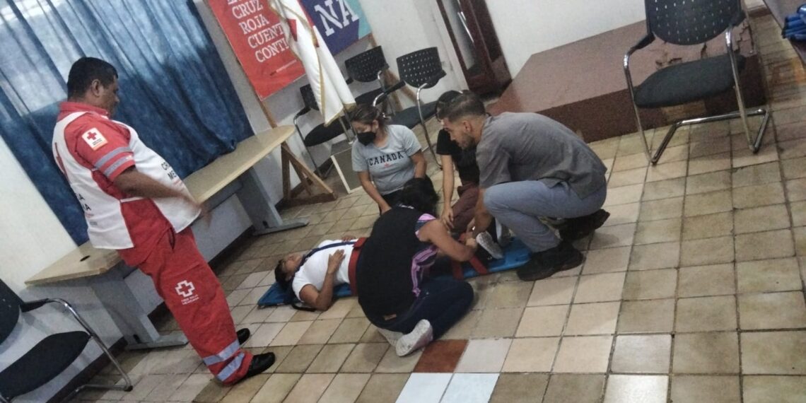 Realizan curso en la cruz roja mexicana