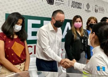 El Diputado José Luis Elorza Flores asistió al evento de Inauguración de Expo Feria del Empleo celebrado en la Ciudad de Tapachula, Chiapas