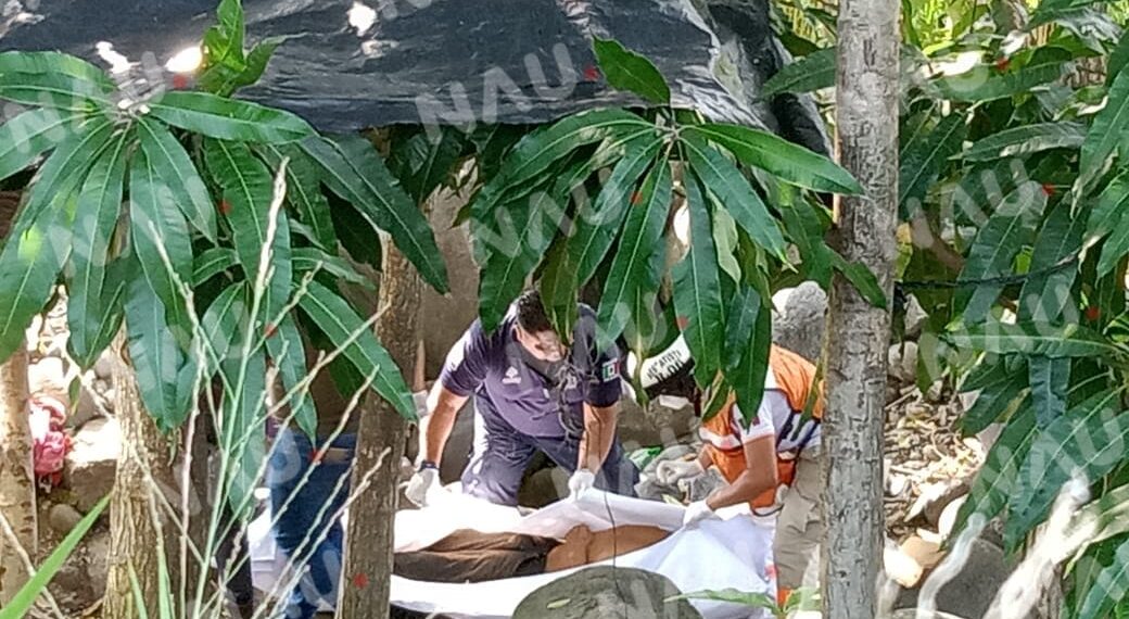 Indigente muere a un costado del río Coatán