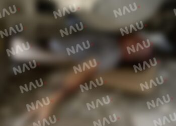 Muere chófer de tráiler prensado con su propia caja