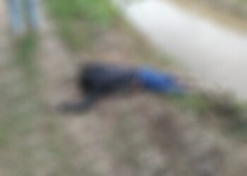 Localizan el cuerpo de una persona sin vida en el canal de riesgo en el municipio de Suchiate