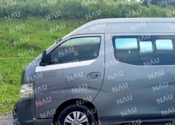 Matan a mujer en el interior de una combi