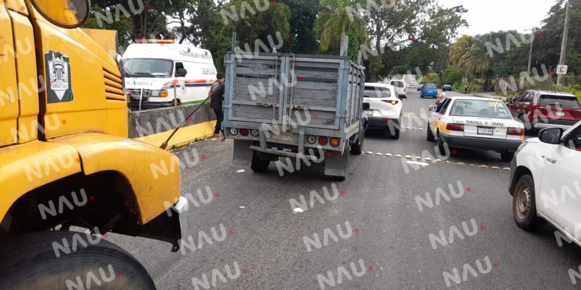 Daños por más de 12 mil pesos, deja choque múltiple