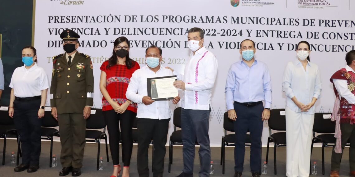 Asiste Rutilio Escandón a presentación de Programas Municipales de Prevención de la Violencia y Delincuencia