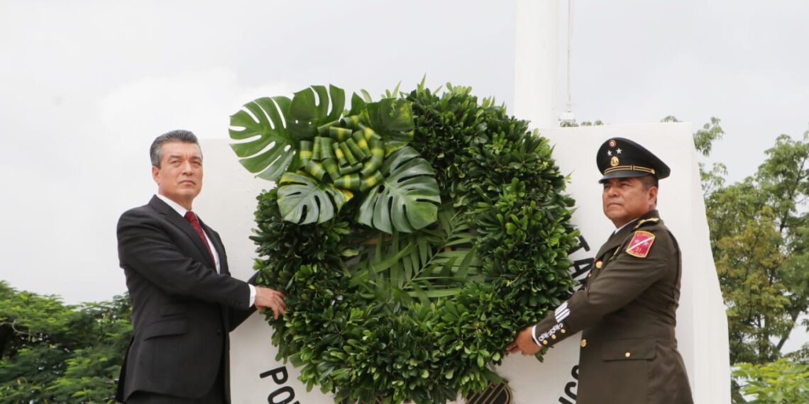 Rutilio Escandón reconoce la firme convicción de servir a la nación de las Fuerzas Armadas