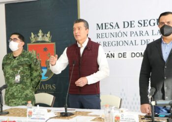 Desde Comitán, Rutilio Escandón exhorta a la población a alejarse de zonas de riesgo por lluvias