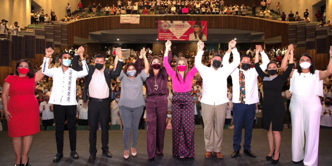 A TAPACHULA LE CUMPLIMOS CON EL CORAZÓN: ROSY URBINA