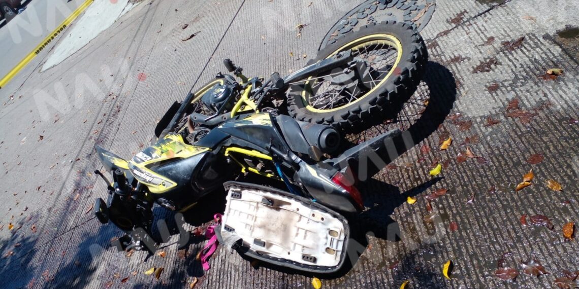 Vehículo atropella a motociclista en la 5 re febrero