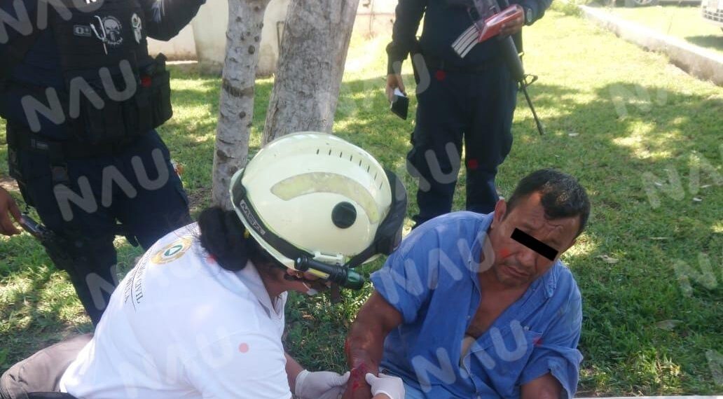 Dos lesionados al derrapar en una motocicleta