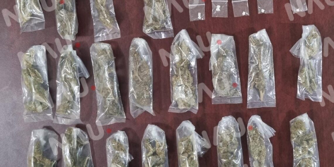 Menores de edad fueron detenidos con marihuana