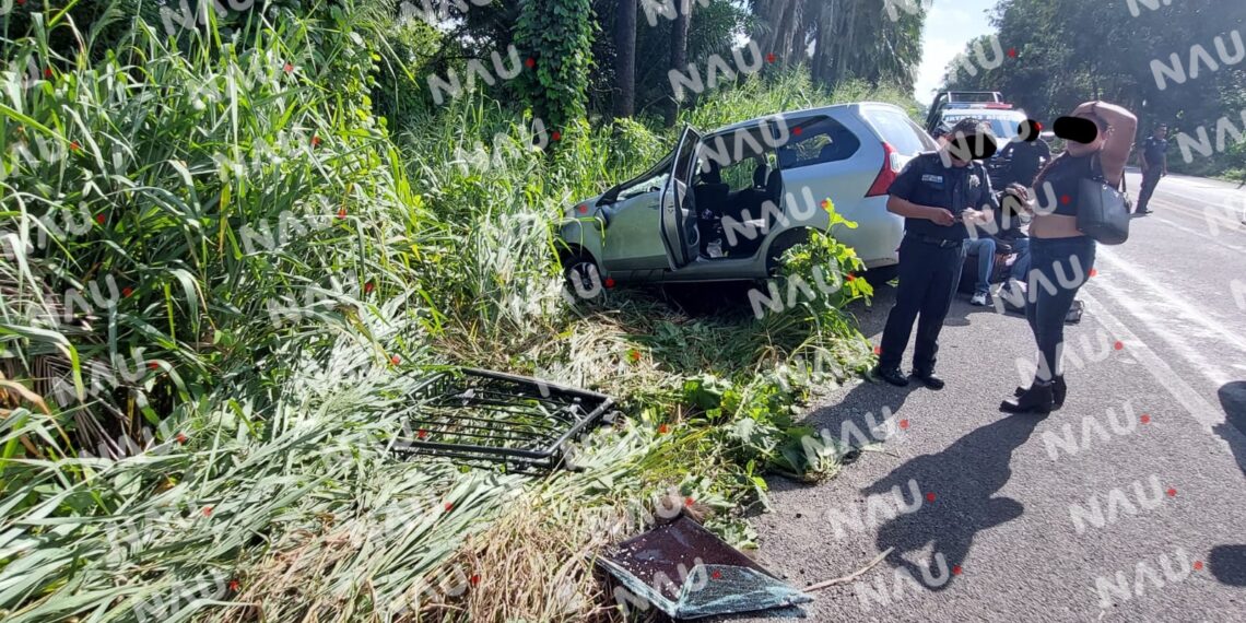 Vuelca otro vehículo en el libramiento