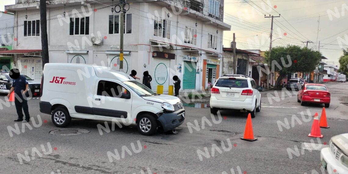 Choque deja daños por más de 150 mil pesos