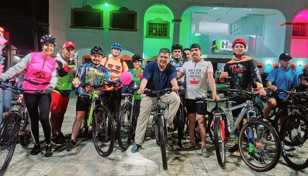 BAJO EL MARCO DEL MES DE OCTUBRE, MES DE LA SENSIBILIZACIÓN CONTRA EL CÁNCER DE MAMA SE REALIZÓ LA RODADA “PASEO ROSA”.